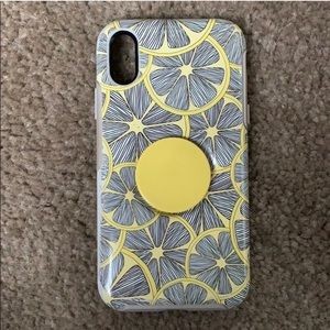 iPhone XR Lemons Otterbox w Pop Socket